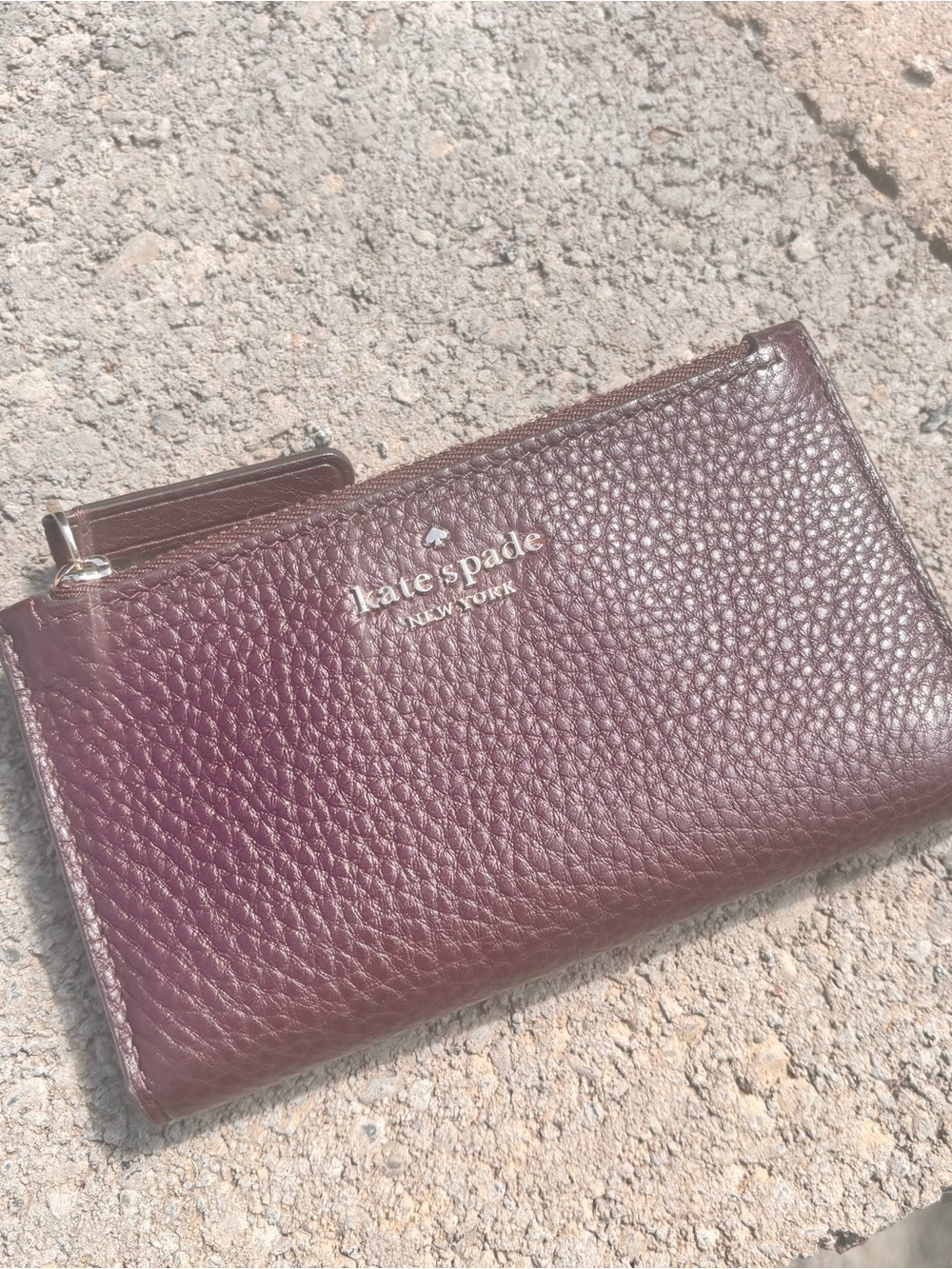 kate spade Pebbled Leather Zip Card Holder in Plum